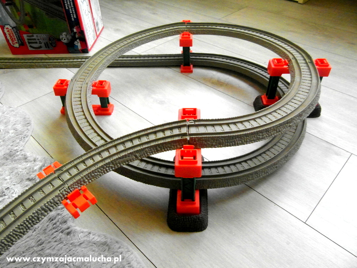 tory tomek fisher price