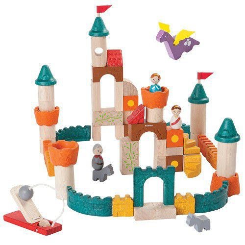 drewniany zamek plan toys