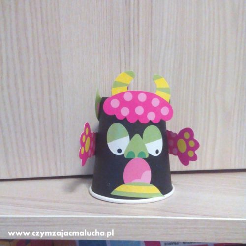 stworki z papierowych kubków